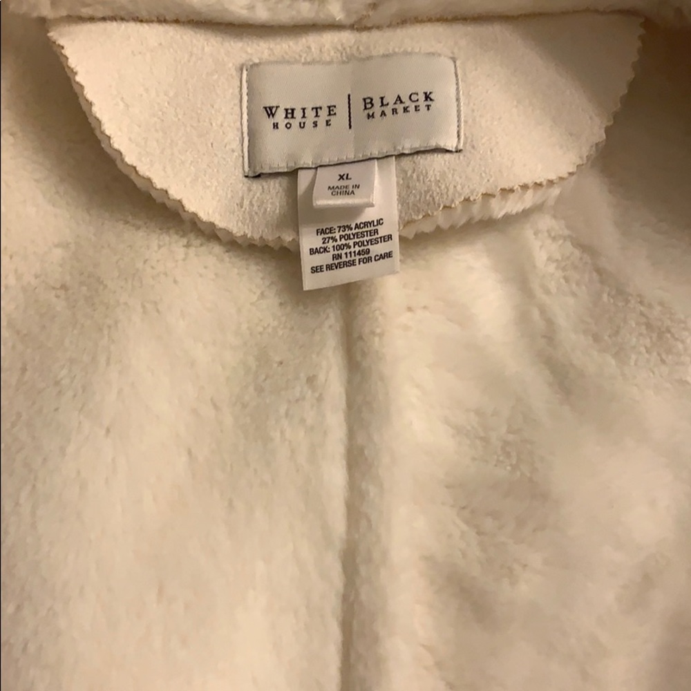 White House/ Black Market Fur Vest - Picture 4 of 6